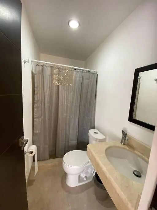 Casa De La Luz Cancun. Amazing Apartment With Stunning Pool In Front Of Mall