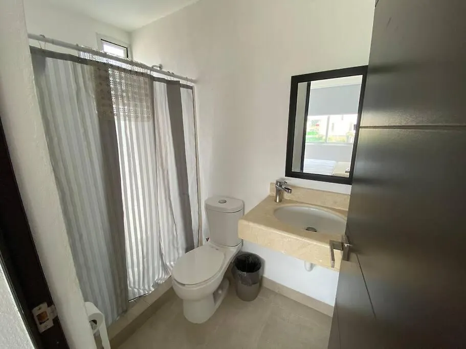 Casa De La Luz Cancun. Amazing Apartment With Stunning Pool In Front Of Mall Cancun