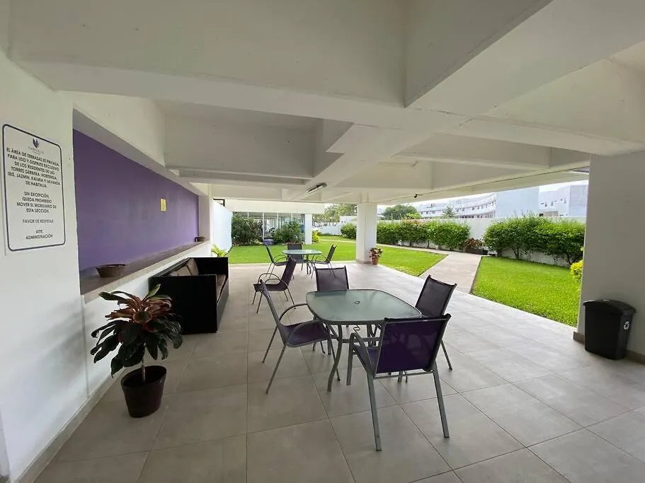 Casa De La Luz Cancun. Amazing Apartment With Stunning Pool In Front Of Mall